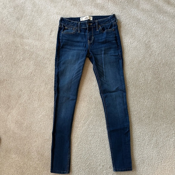 Hollister Super Skinny Jeans - Picture 4 of 6